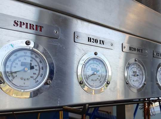 Newfoundland Distillery steam gauge measuring spirit and h2o in